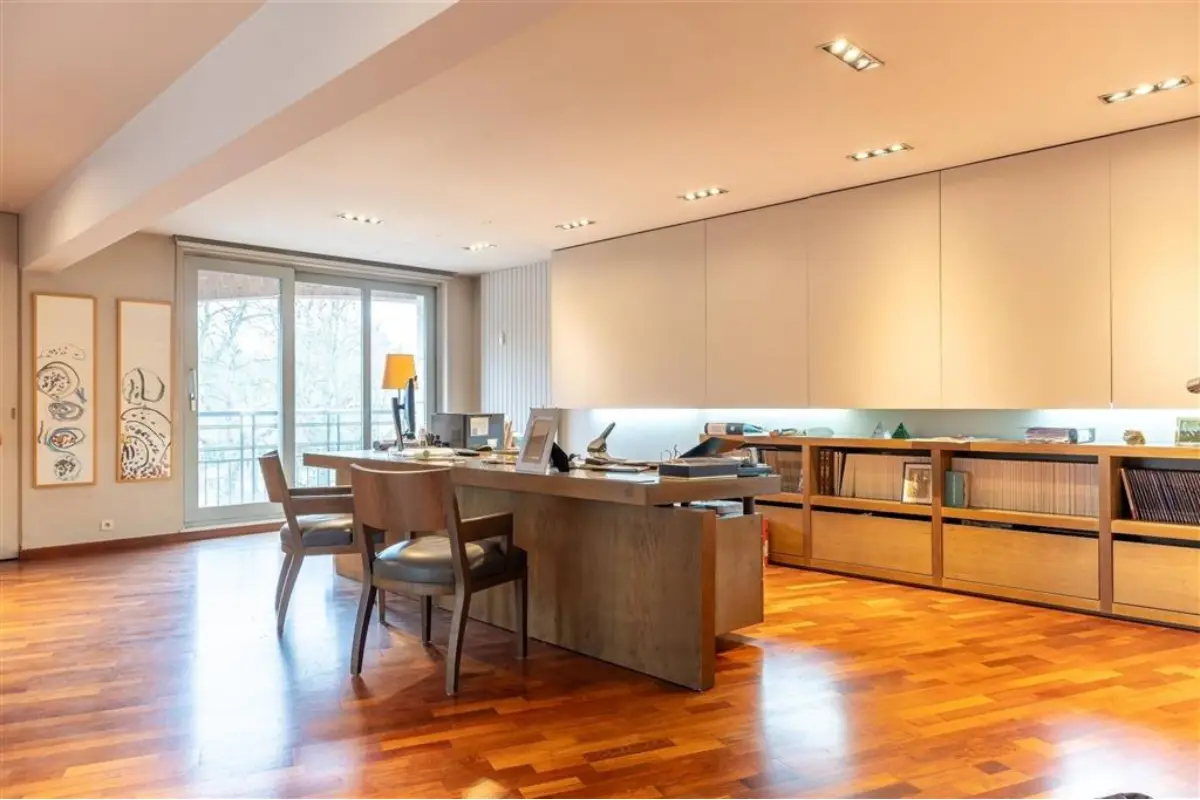 Appartement te  koop in Sint-Pieters-Woluwe 1150 550000.00€ 3 slaapkamers 175.00m² - Zoekertje 763003