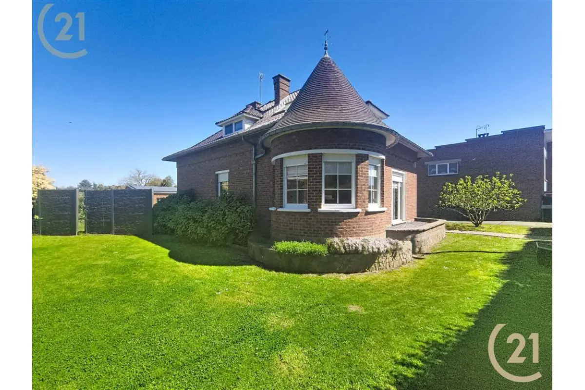 Villa à vendre à Quiévrain 7380 345000.00€ 4 chambres 197.00m² - annonce 763586