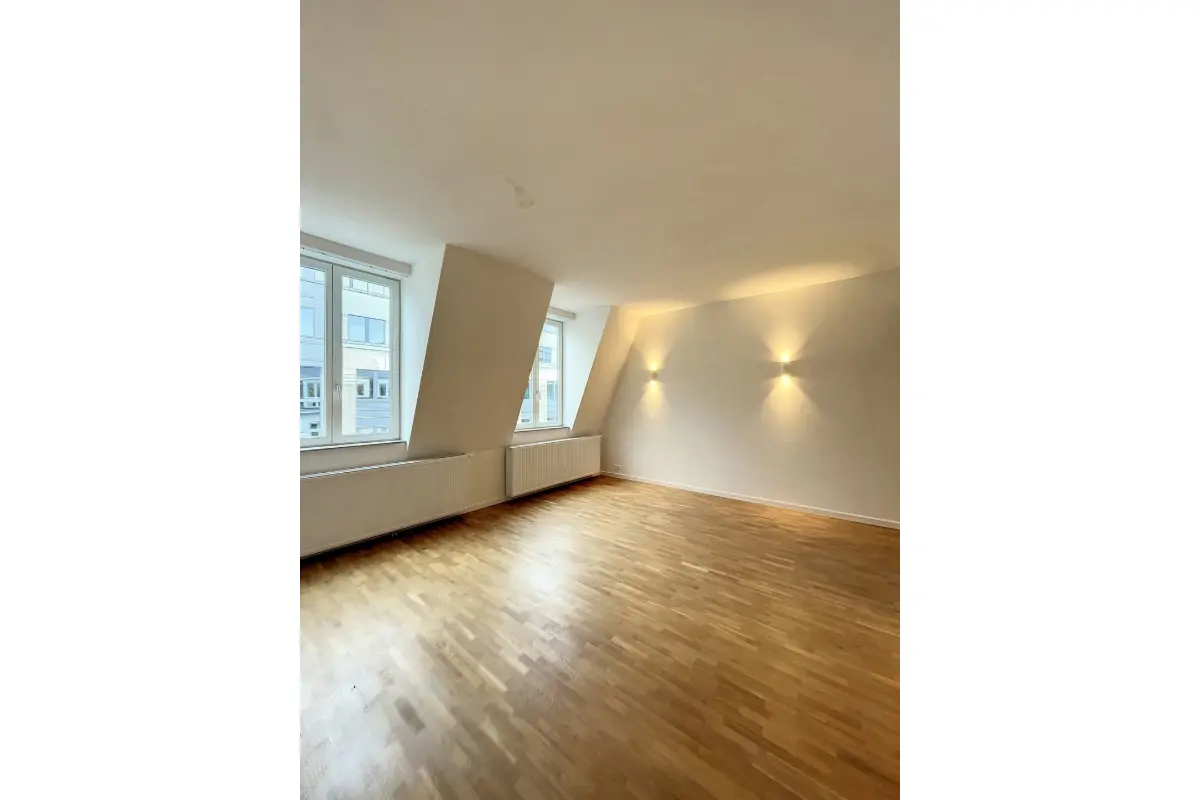 Appartement te  in Etterbeek 1040 1675.00€ 2 slaapkamers 90.00m² - Zoekertje 763645