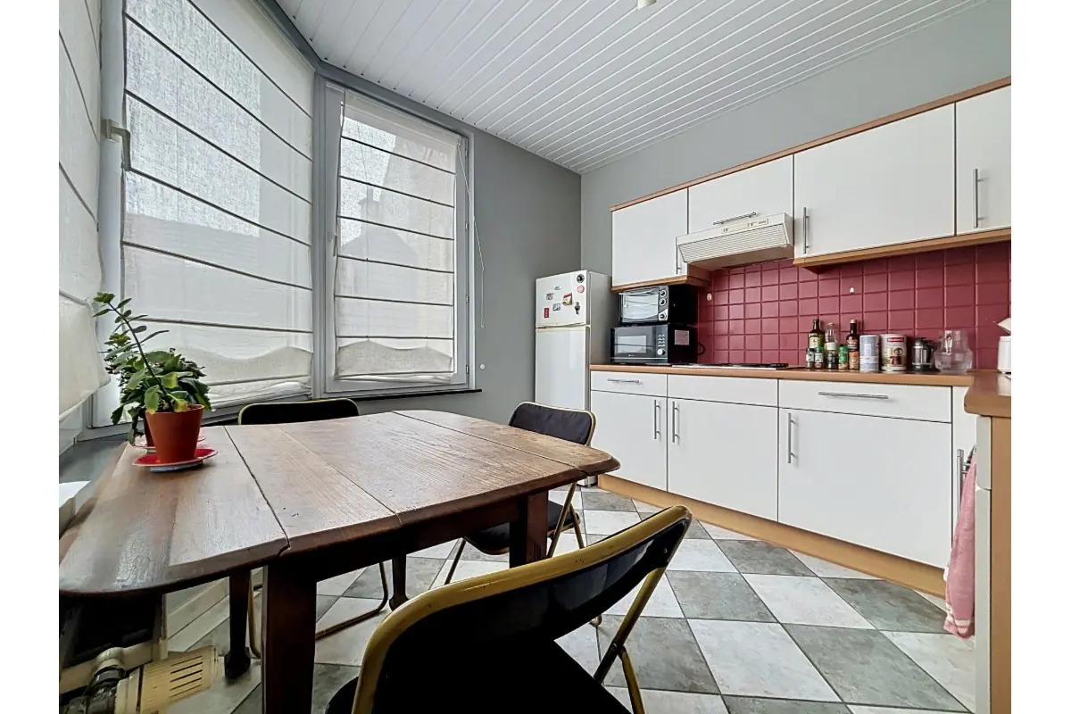 Duplex te  huur in Doornik 7500 690.00€ 2 slaapkamers 68.00m² - Zoekertje 763487
