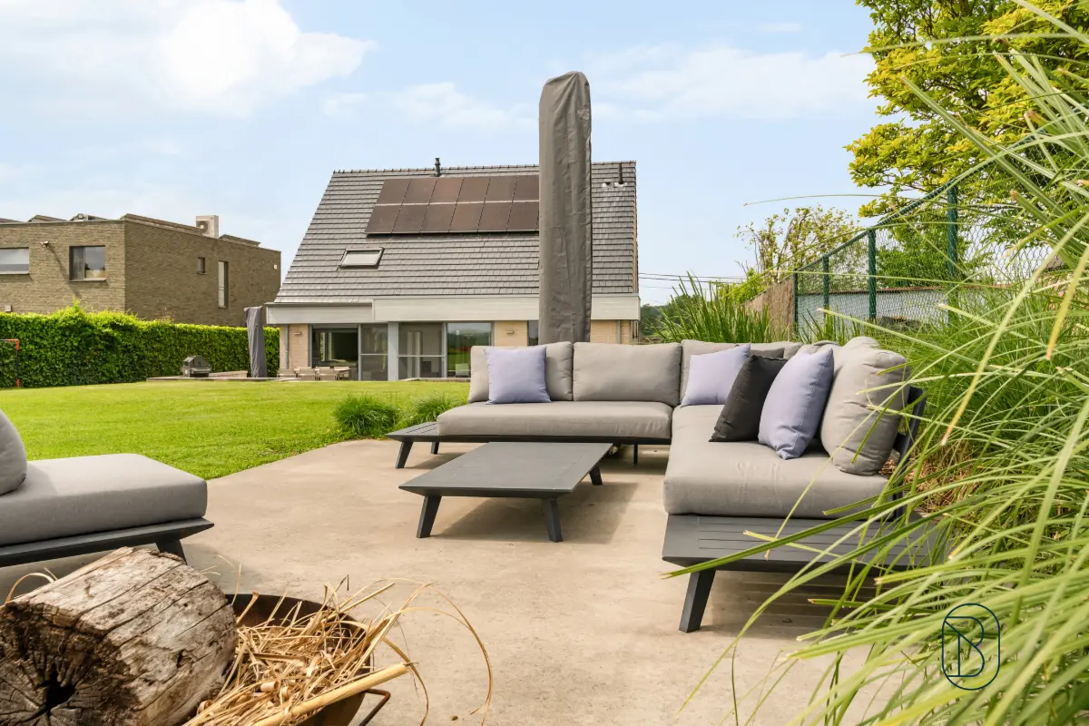 Villa à vendre à Lierde 9570 629000.00€ 3 chambres 284.00m² - annonce 763328