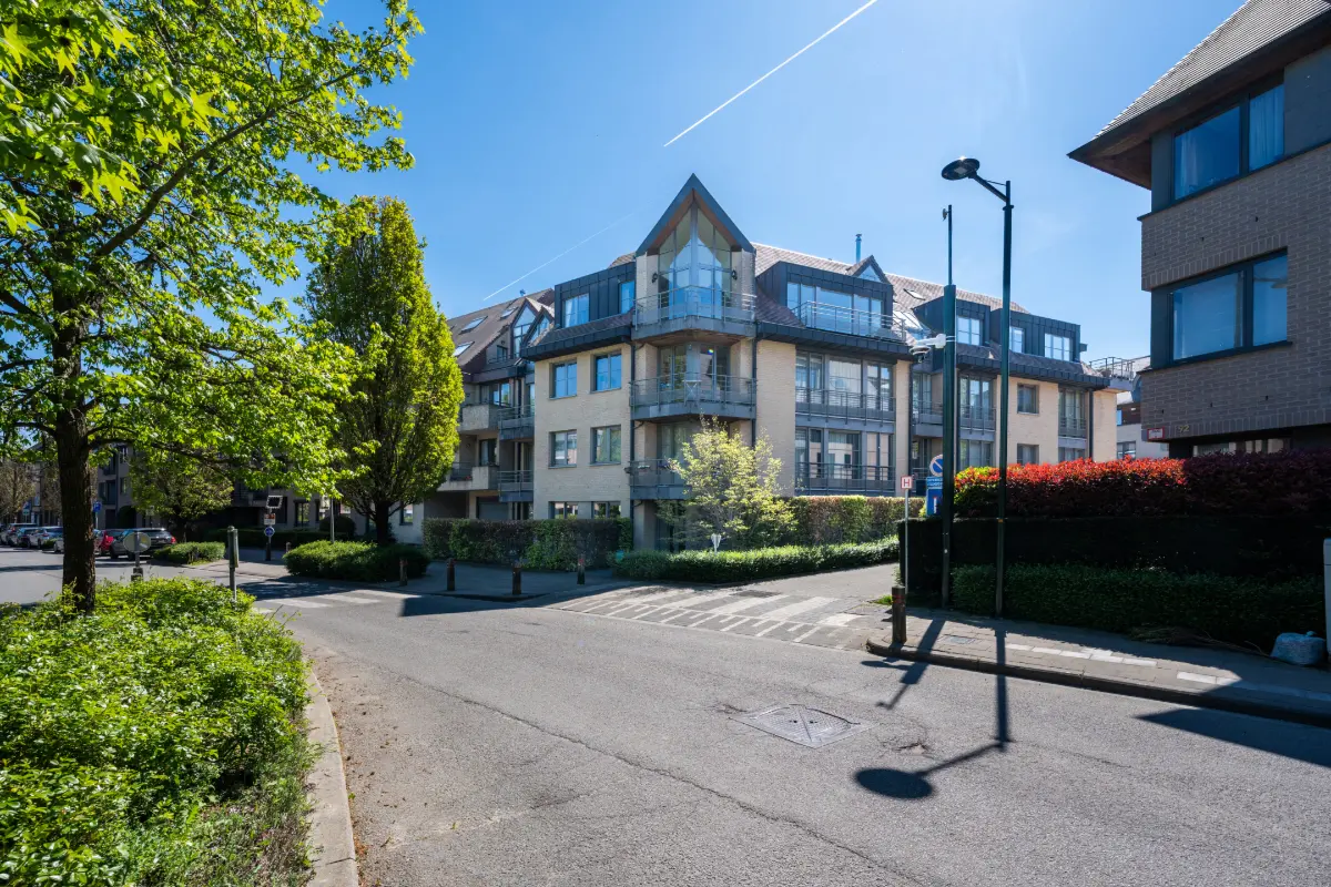 Appartement te  koop in Sint-Pieters-Woluwe 1150 585000.00€ 3 slaapkamers 150.00m² - Zoekertje 763379
