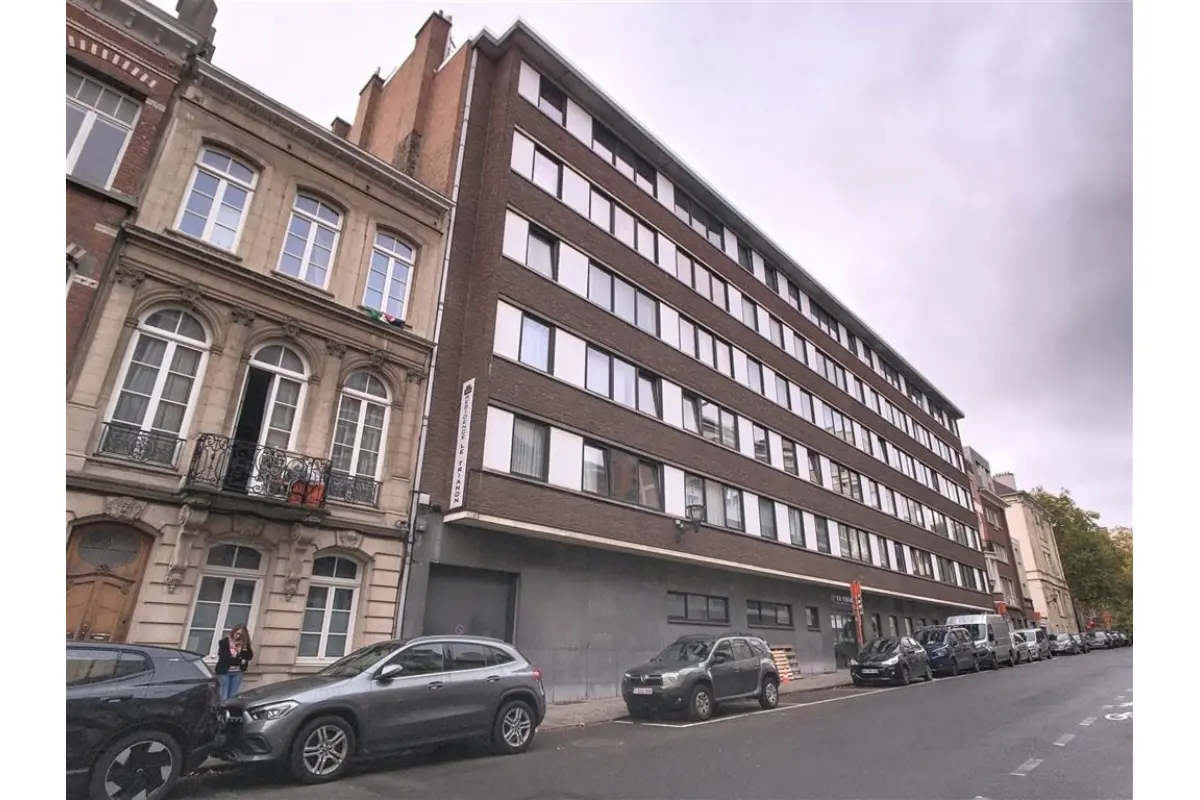 Appartement à vendre à Woluwe-Saint-Lambert 1200 190000.00€ 1 chambres 55.00m² - annonce 763115