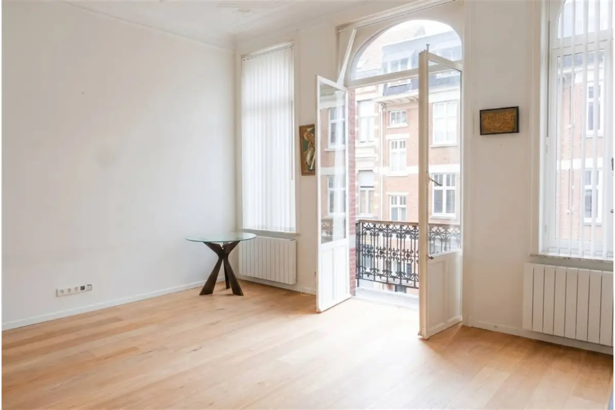 Appartement te  in Elsene 1050 1125.00€ 1 slaapkamers 70.00m² - Zoekertje 762969