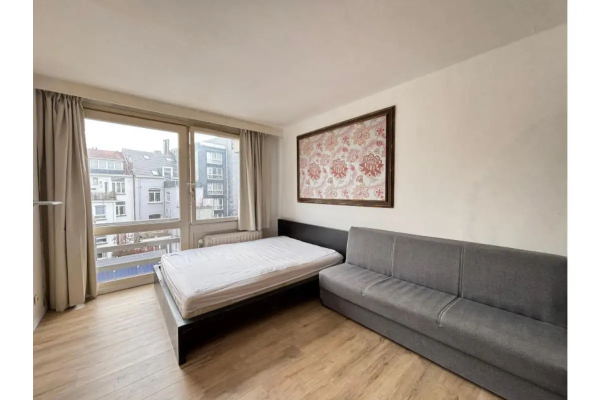 Appartement à  à Saint-Gilles 1060 770.00€  chambres 30.00m² - annonce 763301