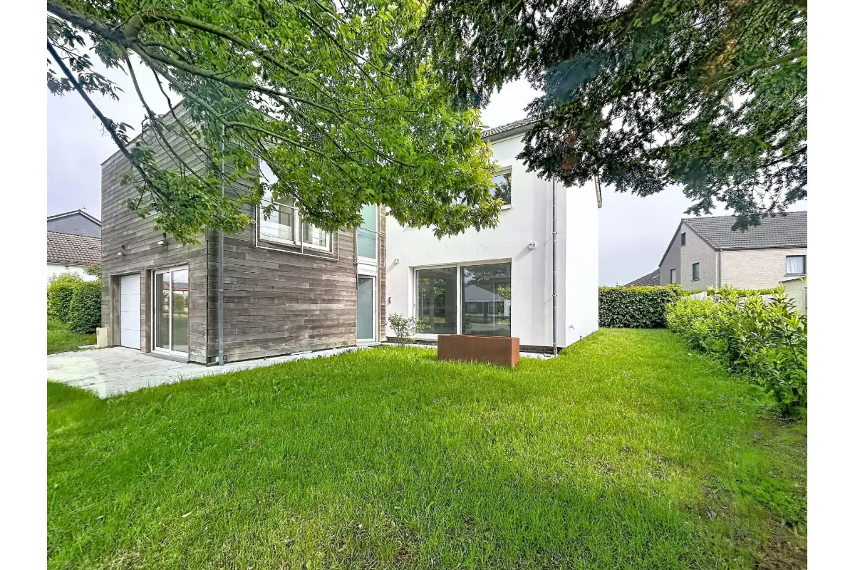 Villa te  in Tervuren 3080 3000.00€ 4 slaapkamers 240.00m² - Zoekertje 763130