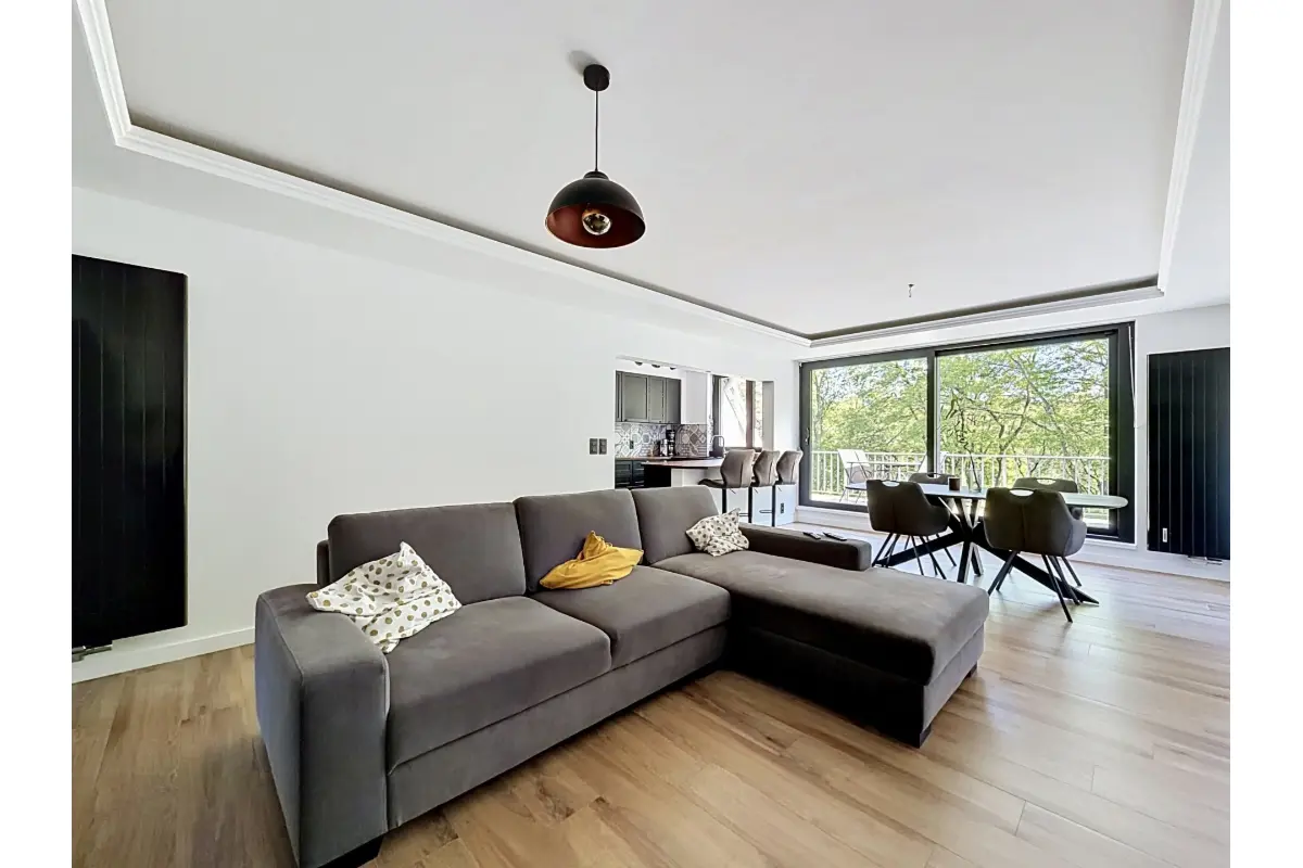 Appartement te  huur in Ukkel 1180 1450.00€ 2 slaapkamers 90.00m² - Zoekertje 764522