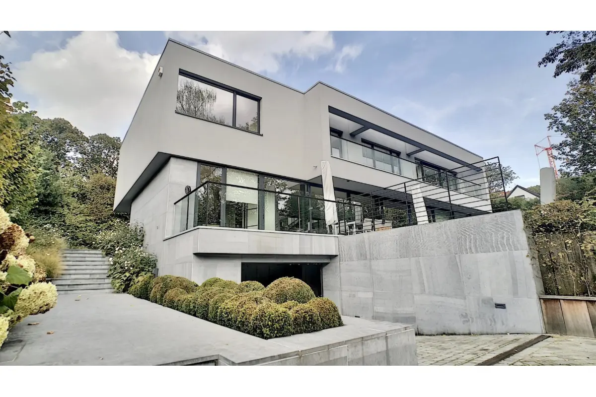 Villa à louer à Uccle 1180 11500.00€ 5 chambres 700.00m² - annonce 764370