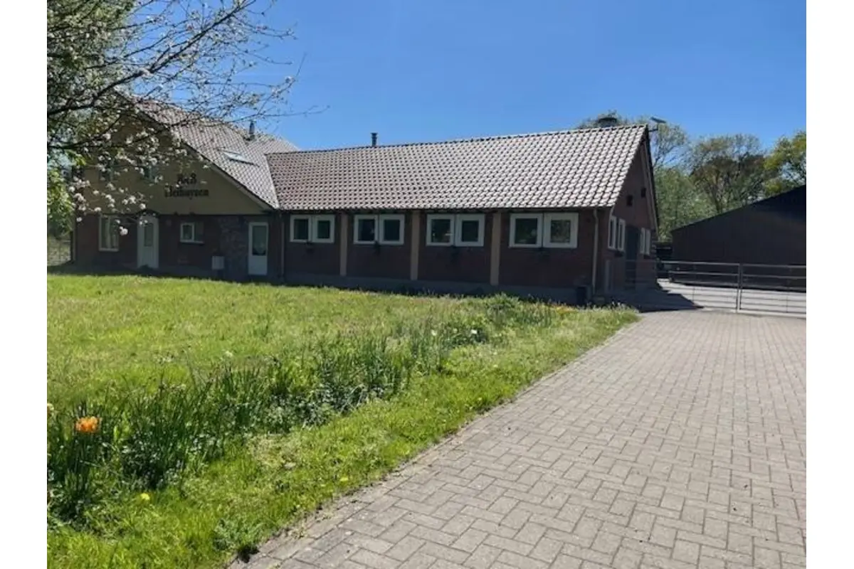 Bungalow te  huur in Malle 2390 1775.00€ 5 slaapkamers m² - Zoekertje 764572