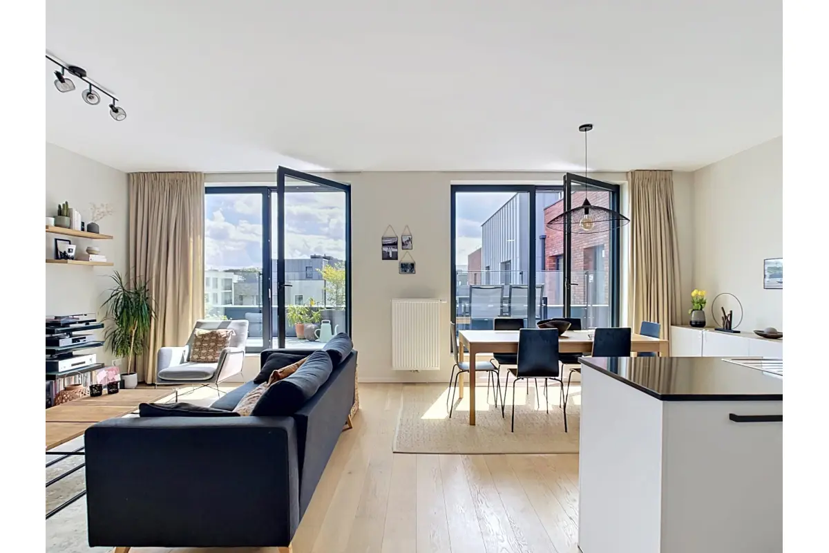 Appartement te  koop in Ukkel 1180 549000.00€ 2 slaapkamers 110.00m² - Zoekertje 764952