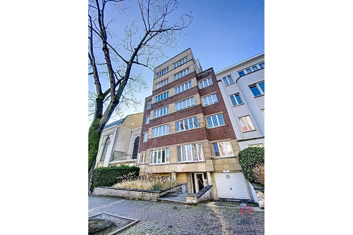 Appartement te  huur in Ukkel 1180 1100.00€ 2 slaapkamers 91.00m² - Zoekertje 764858