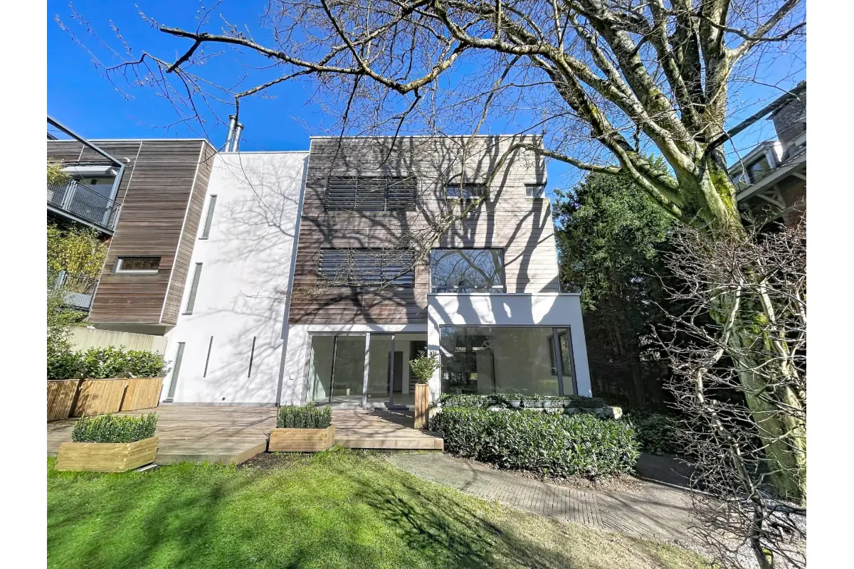 Huis te  koop in Ukkel 1180 1990000.00€ 4 slaapkamers 343.00m² - Zoekertje 765498
