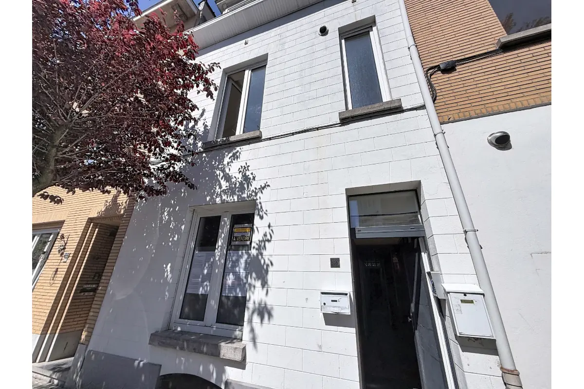 Maison à vendre à Woluwe-Saint-Lambert 1200 400000.00€ 4 chambres 200.00m² - annonce 764190