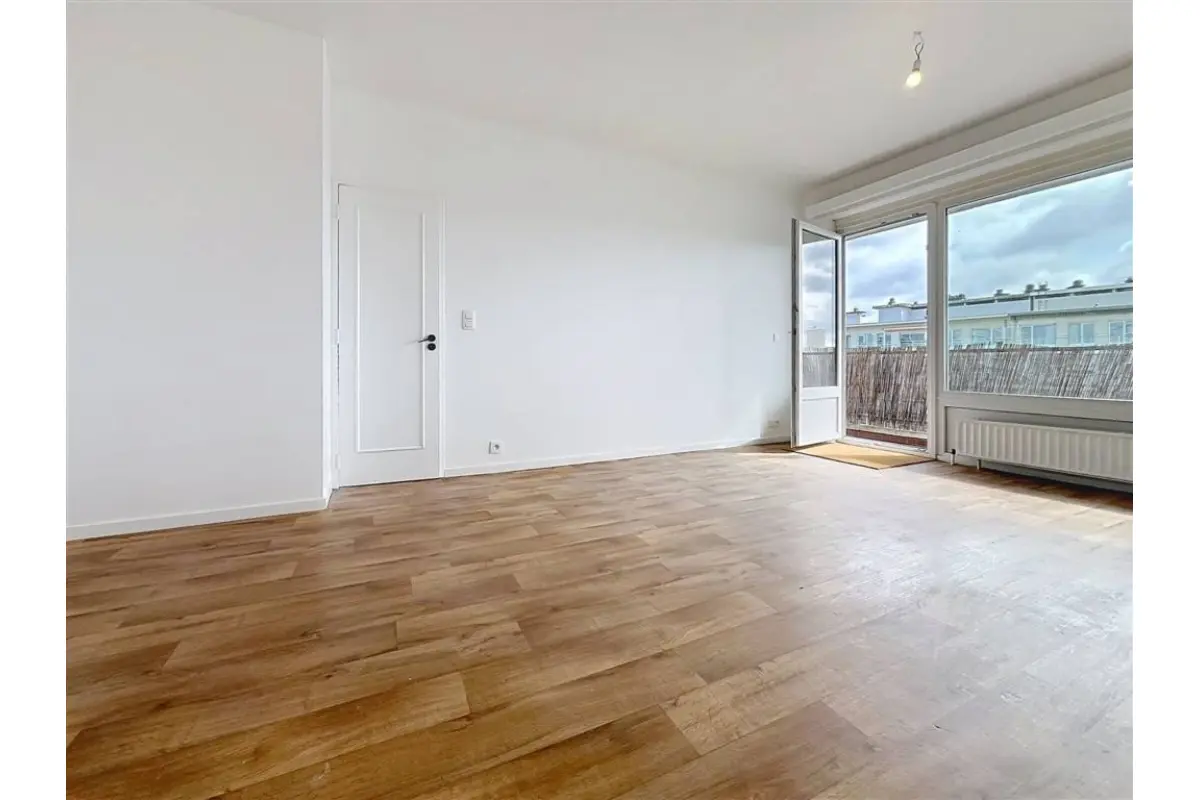 Appartement te  in Ukkel 1180 225000.00€ 1 slaapkamers 50.00m² - Zoekertje 764988