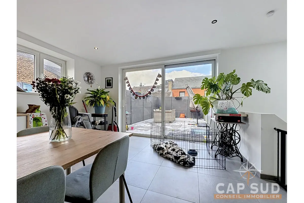 Duplex te  huur in Namen 5000 1250.00€ 3 slaapkamers 164.00m² - Zoekertje 764419