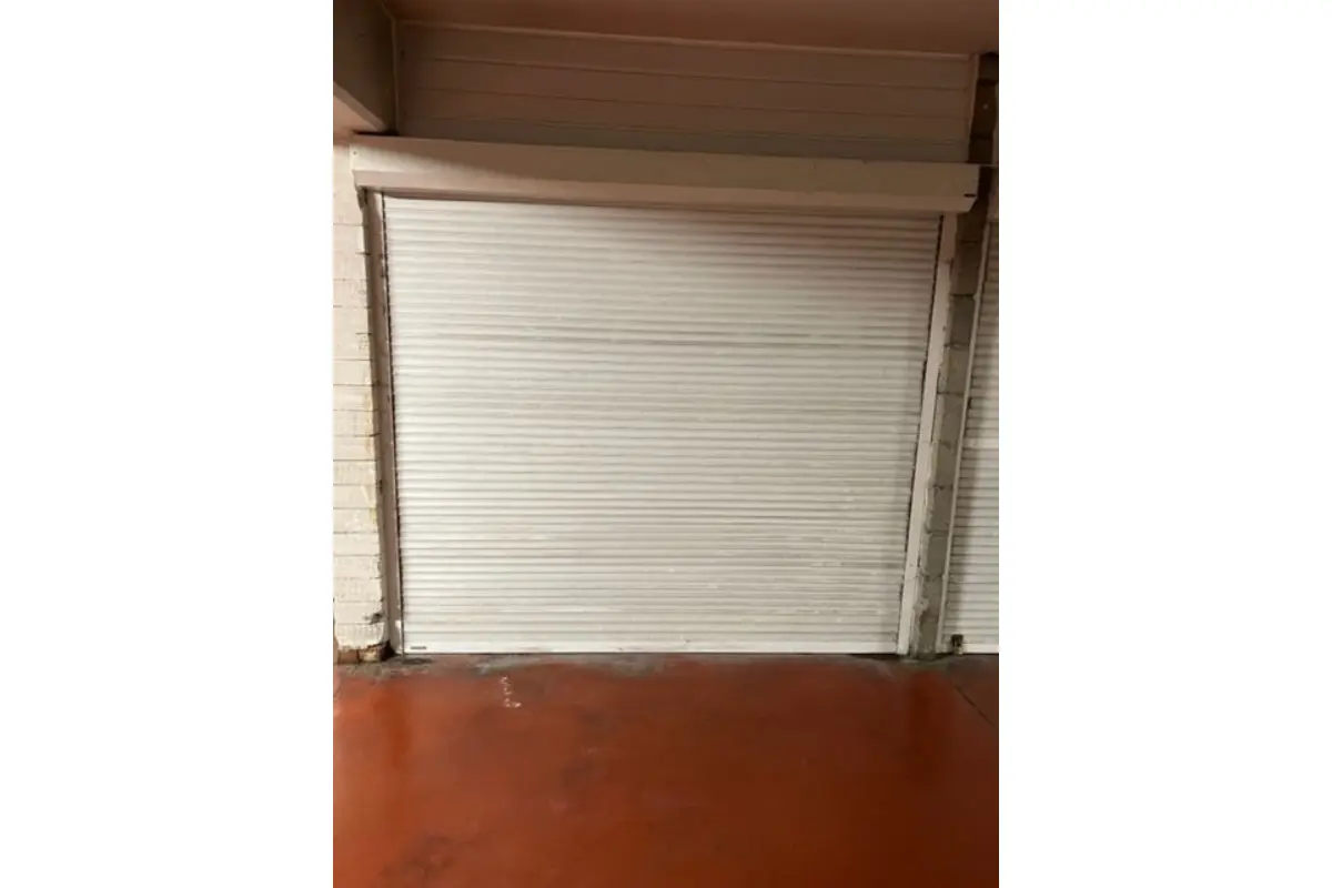 Parking / garage à louer à Bruxelles 1000 115.00€  chambres m² - annonce 765031