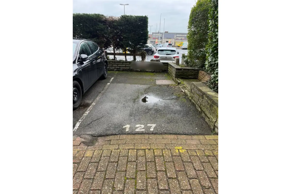 Parking & garage te  koop in Mechelen 2800 19000.00€  slaapkamers m² - Zoekertje 765352