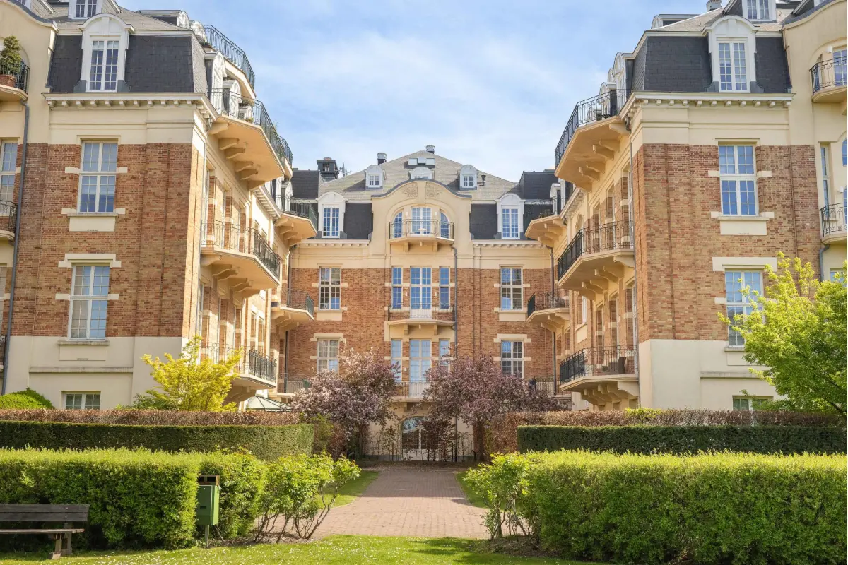 Appartement te  koop in Ukkel 1180 750000.00€ 3 slaapkamers 137.00m² - Zoekertje 764852