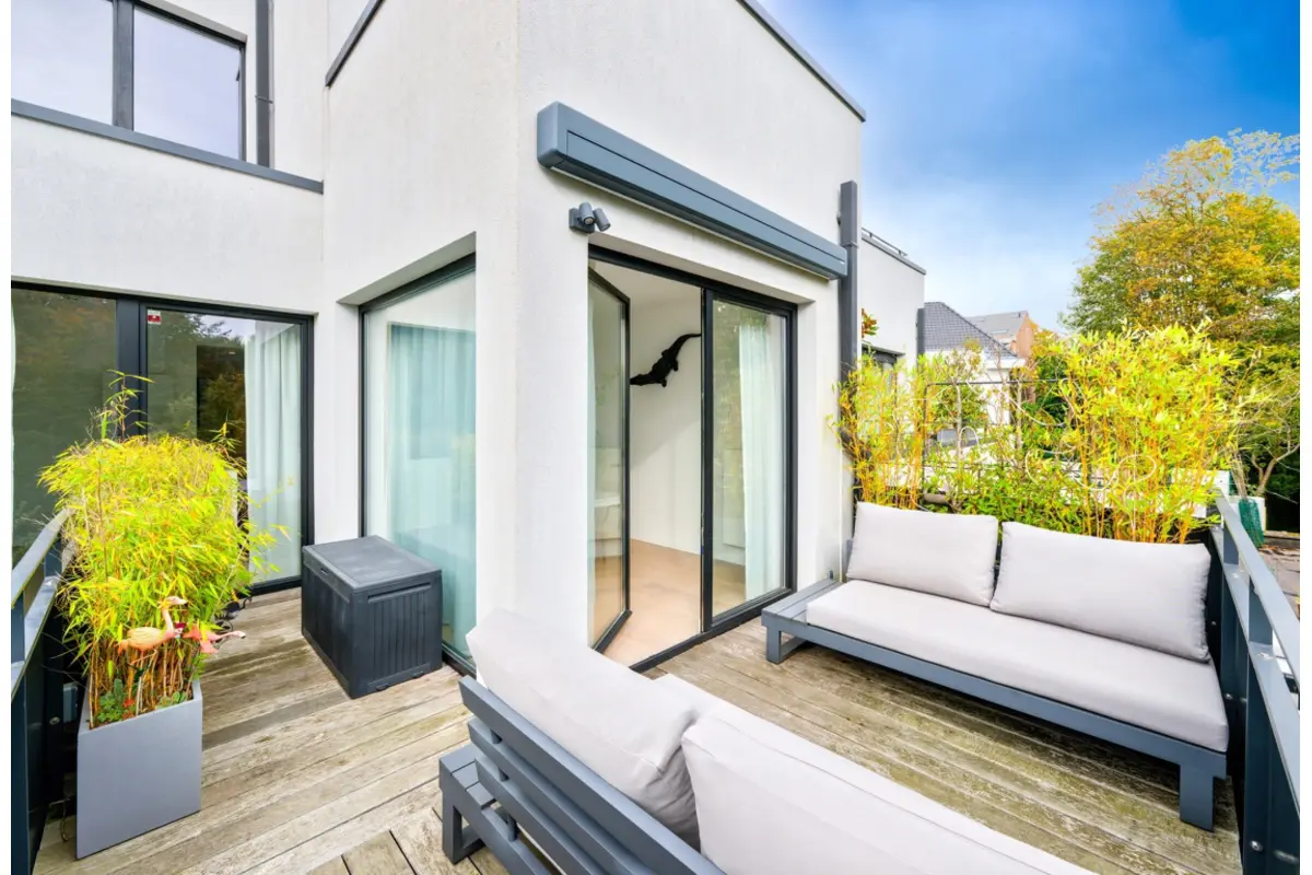 Appartement te  huur in Ukkel 1180 1700.00€ 2 slaapkamers 80.00m² - Zoekertje 766133