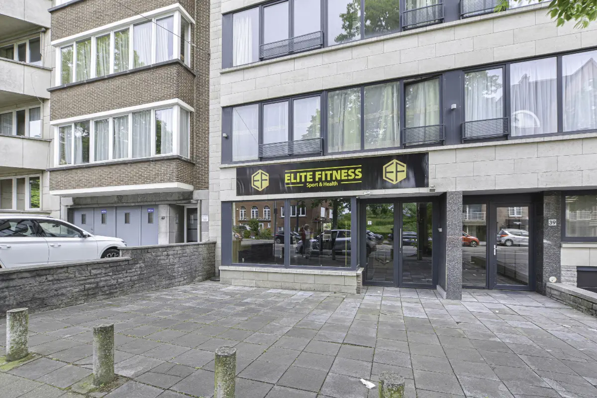 Commerce à louer à Woluwe-Saint-Pierre 1150 2500.00€  chambres 100.00m² - annonce 765862