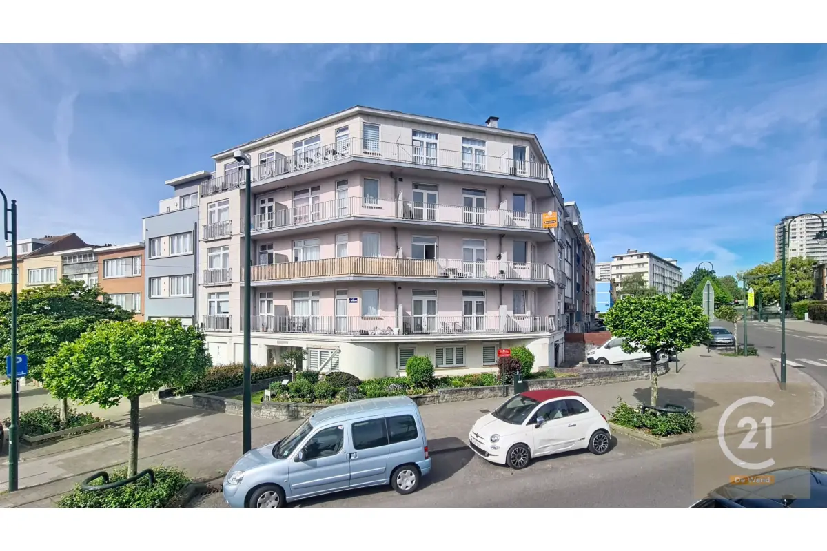 Appartement te  koop in Laken 1020 199000.00€ 1 slaapkamers 71.00m² - Zoekertje 765802
