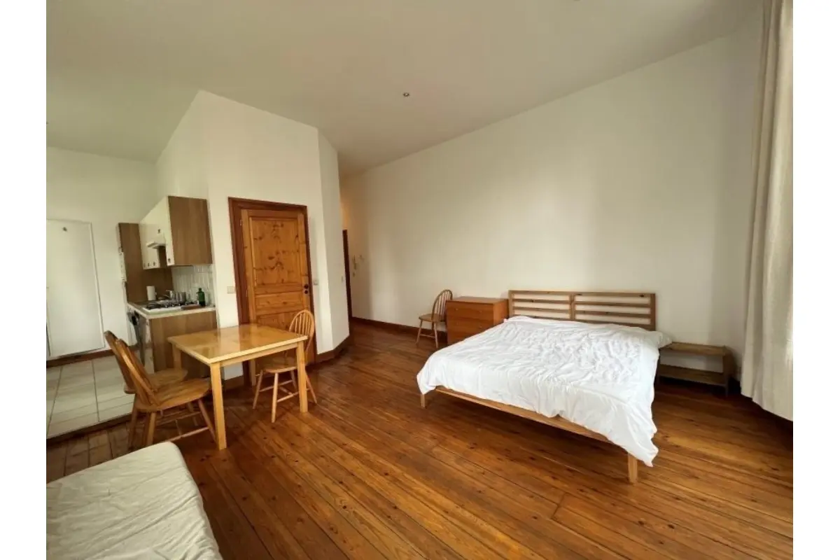 Studio à louer à Bruxelles 1000 980.00€ 1 chambres 47.00m² - annonce 765779