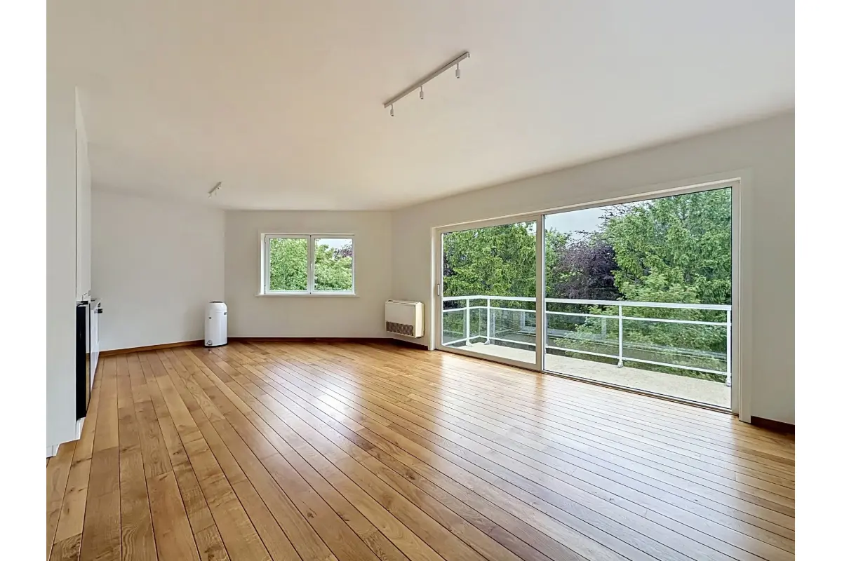 Appartement te  huur in Ukkel 1180 1975.00€ 2 slaapkamers 100.00m² - Zoekertje 765568