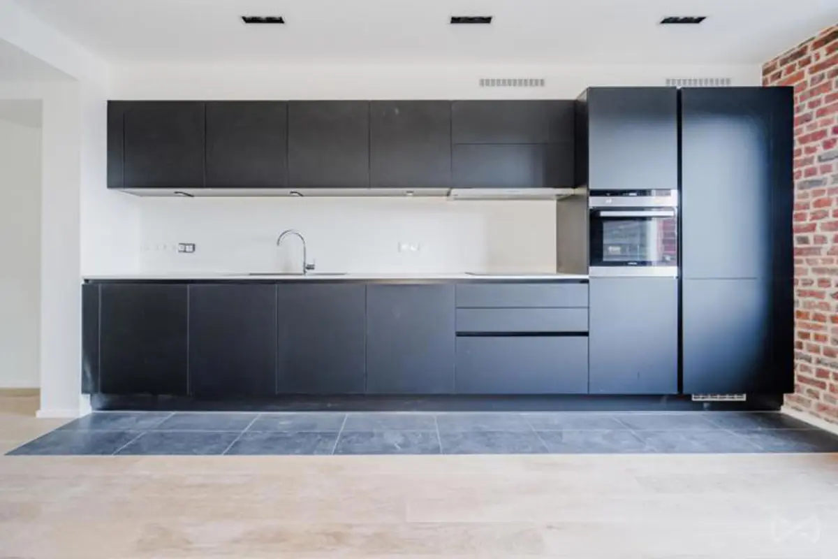 Appartement te  in Schaarbeek 1030 1350.00€ 2 slaapkamers 75.00m² - Zoekertje 765615