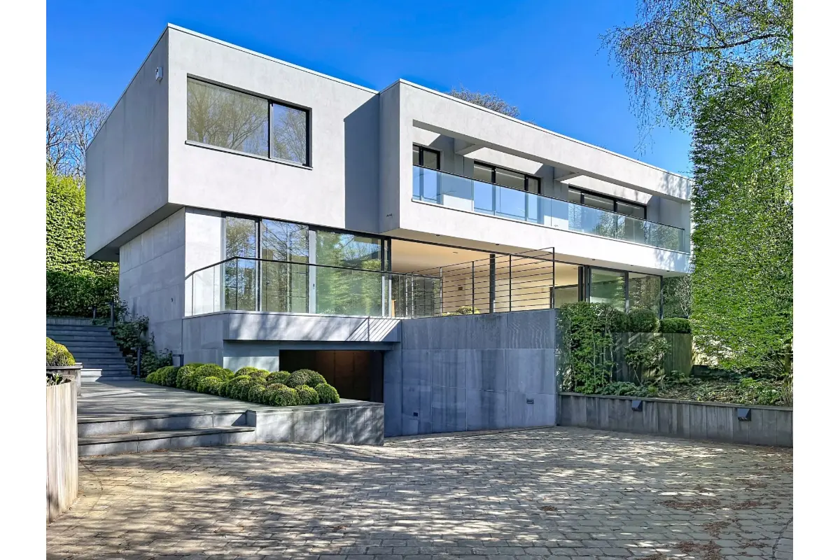 Villa à louer à Uccle 1180 10000.00€ 5 chambres 734.00m² - annonce 766363