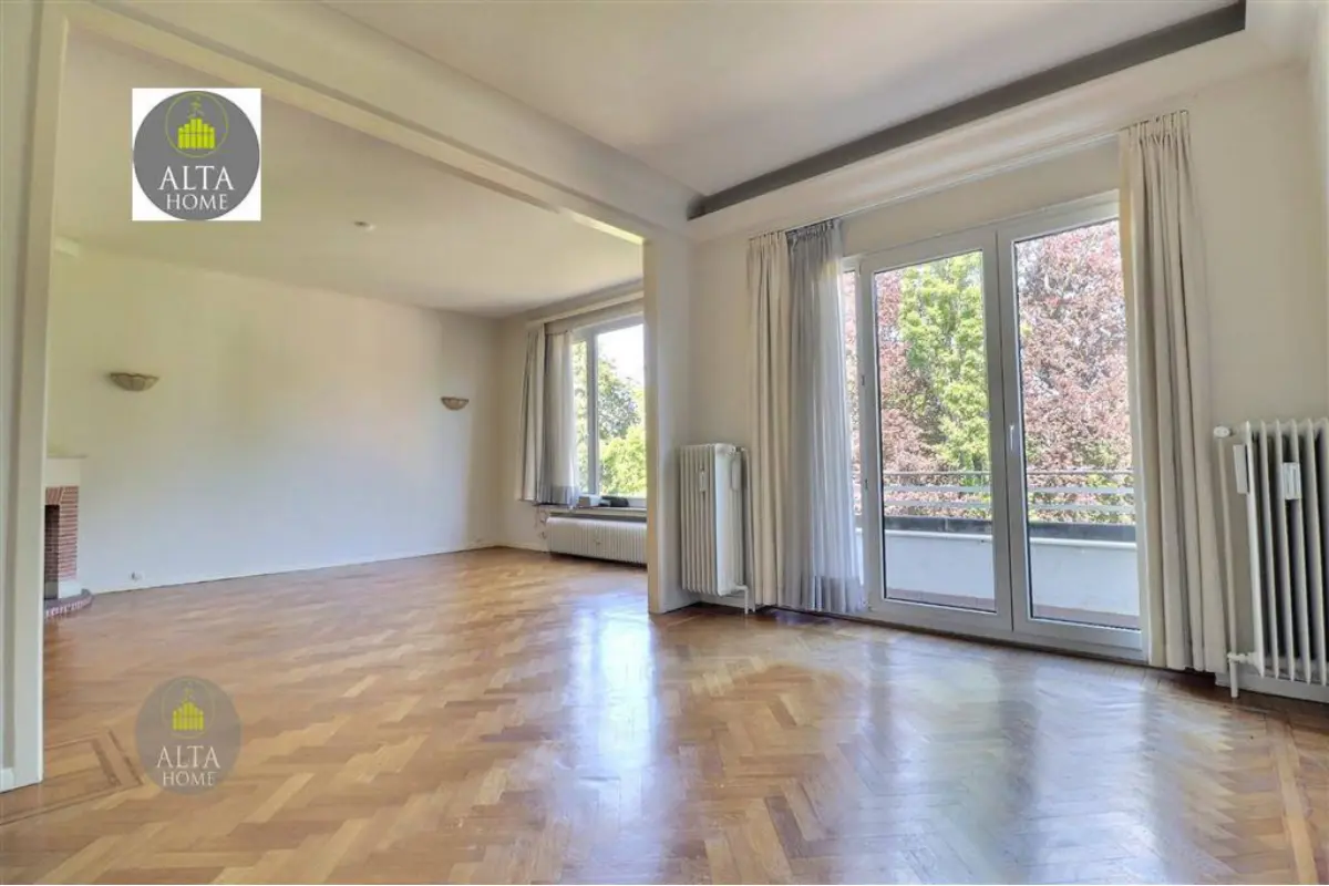 Appartement te  in Elsene 1050 1200.00€ 1 slaapkamers 88.00m² - Zoekertje 765855