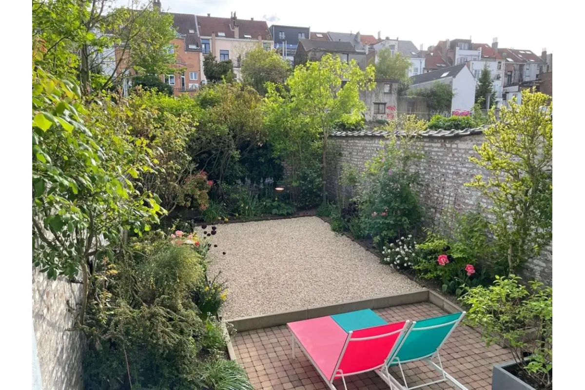 Huis te  huur in Etterbeek 1040 3000.00€ 5 slaapkamers 250.00m² - Zoekertje 765719