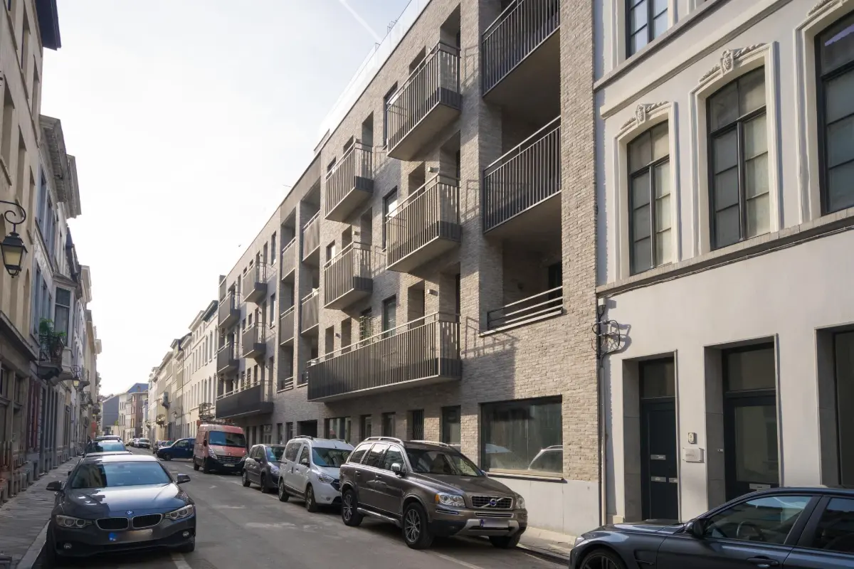 Handelszaak te  koop in Elsene 1050 215000.00€  slaapkamers 82.00m² - Zoekertje 766107