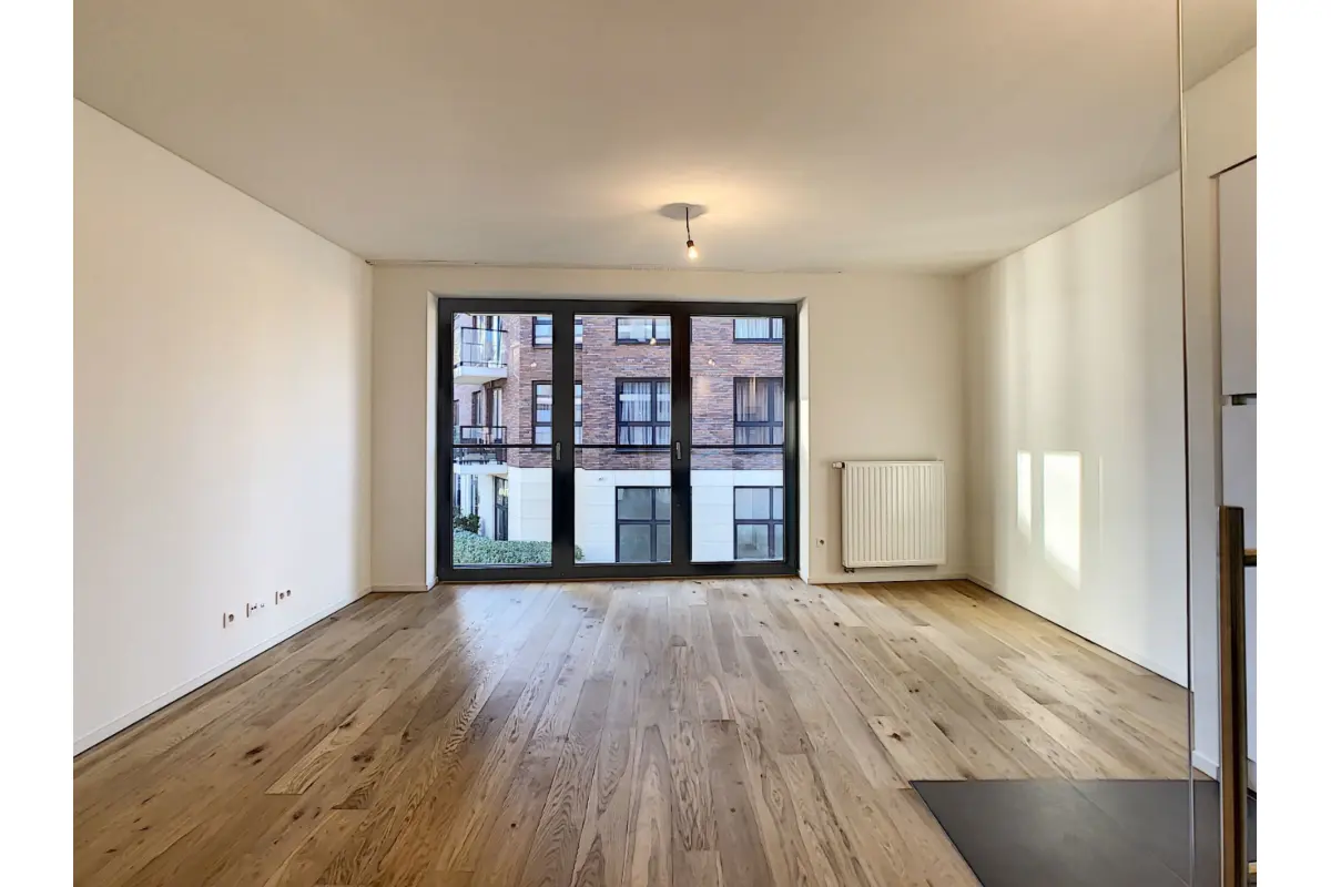 Studio à louer à Molenbeek-Saint-Jean 1080 900.00€  chambres 44.80m² - annonce 765684