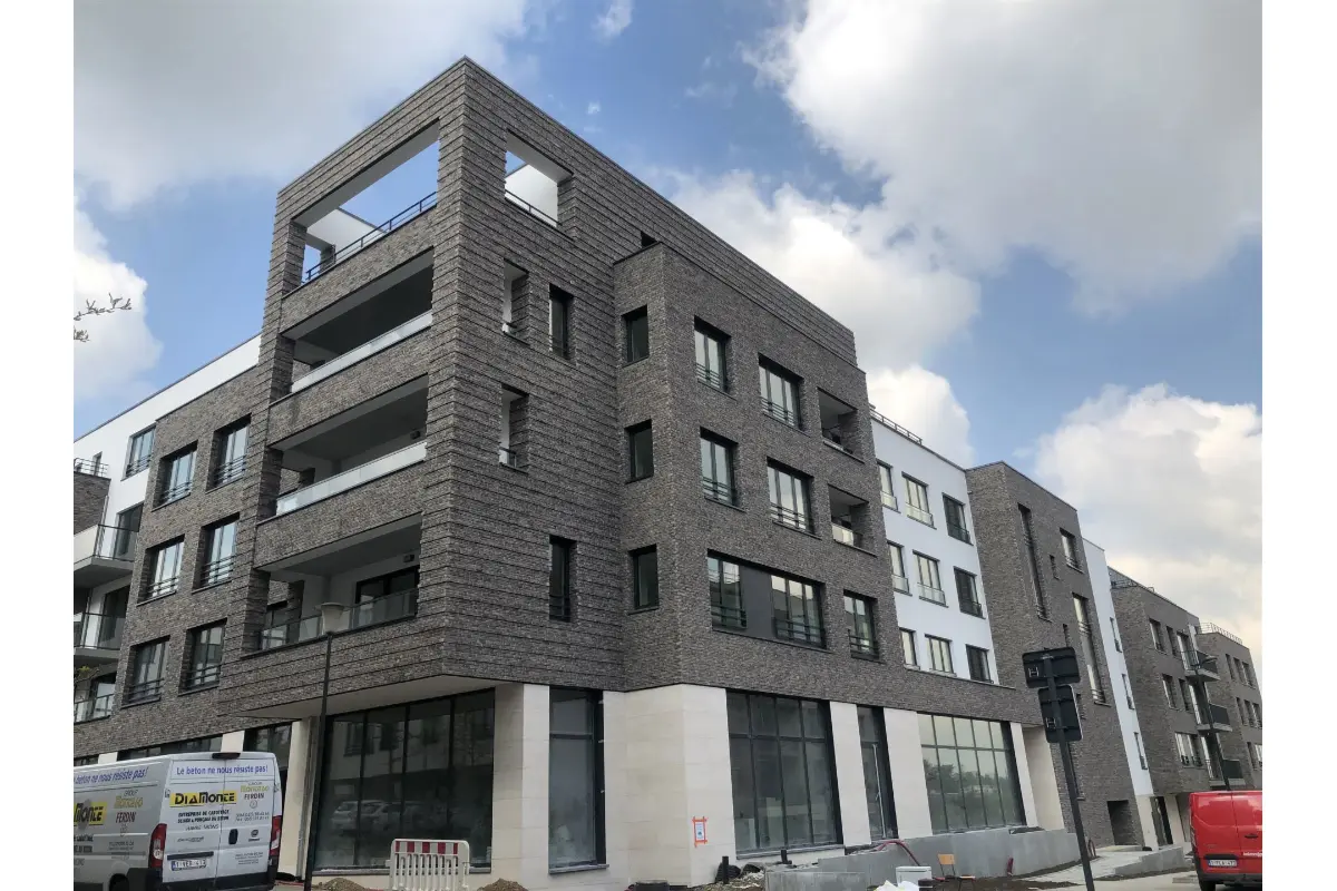 Appartement te  huur in Ukkel 1180 1190.00€ 1 slaapkamers 83.00m² - Zoekertje 766882