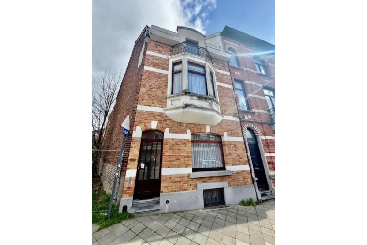 Appartementsgebouw te  koop in Elsene 1050 495000.00€ 4 slaapkamers 172.00m² - Zoekertje 766870