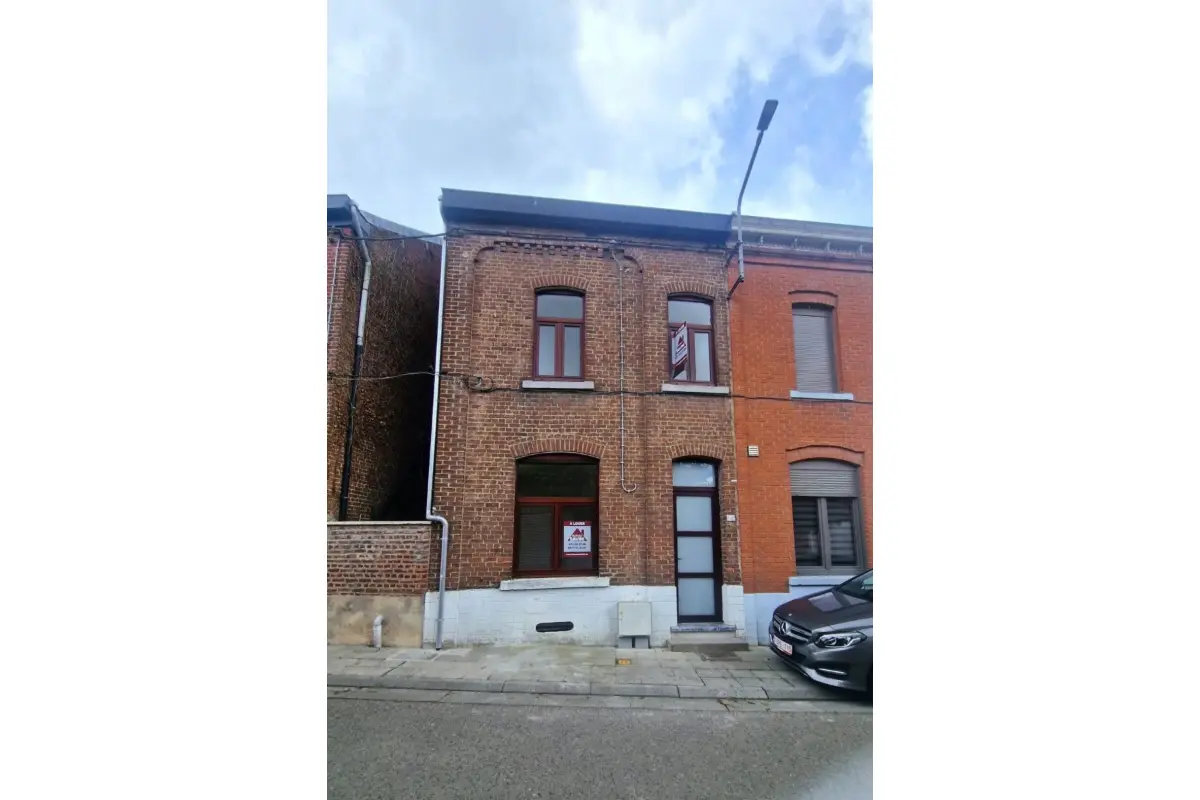 Maison à louer à Forchies-la-Marche 6141 900.00€ 3 chambres m² - annonce 766579