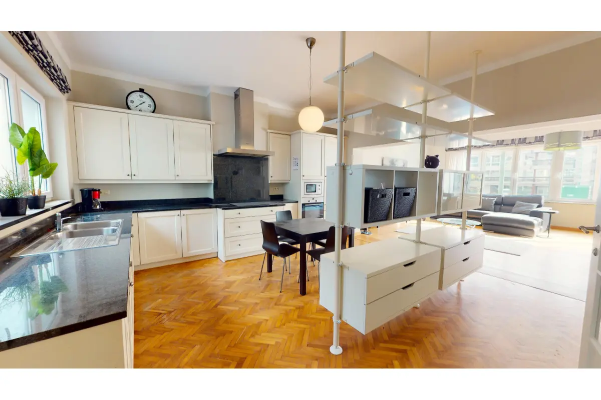 Appartement te  huur in Sint-Lambrechts-Woluwe 1200 1850.00€ 2 slaapkamers 128.00m² - Zoekertje 766508