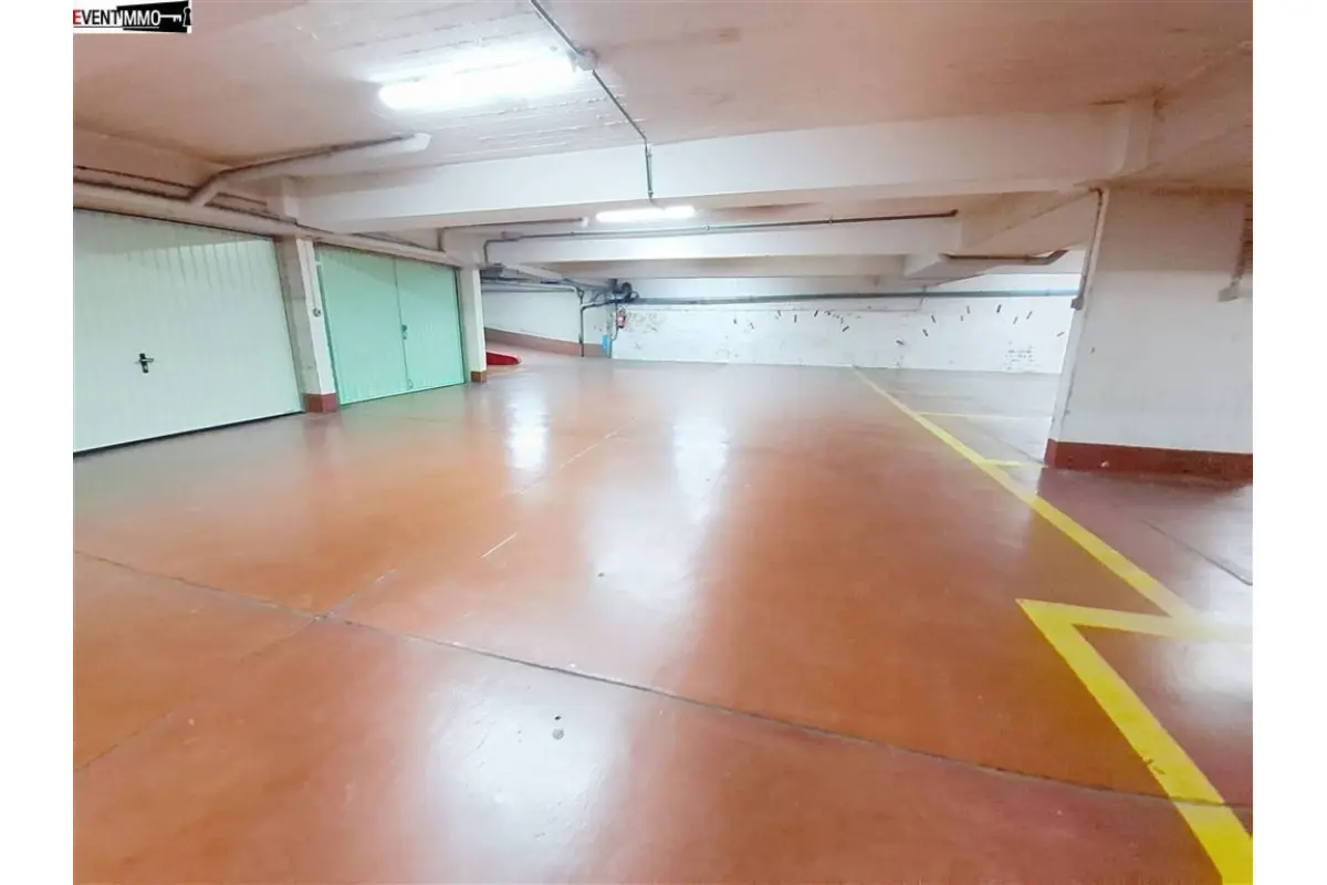 Box à louer à Schaerbeek 1030 110.00€  chambres m² - annonce 766557