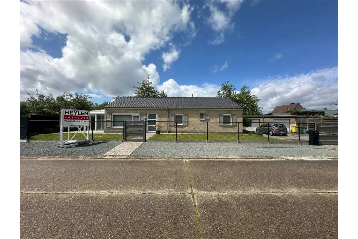 Maison à louer à Noorderwijk 2200 1275.00€  chambres 168.00m² - annonce 766839