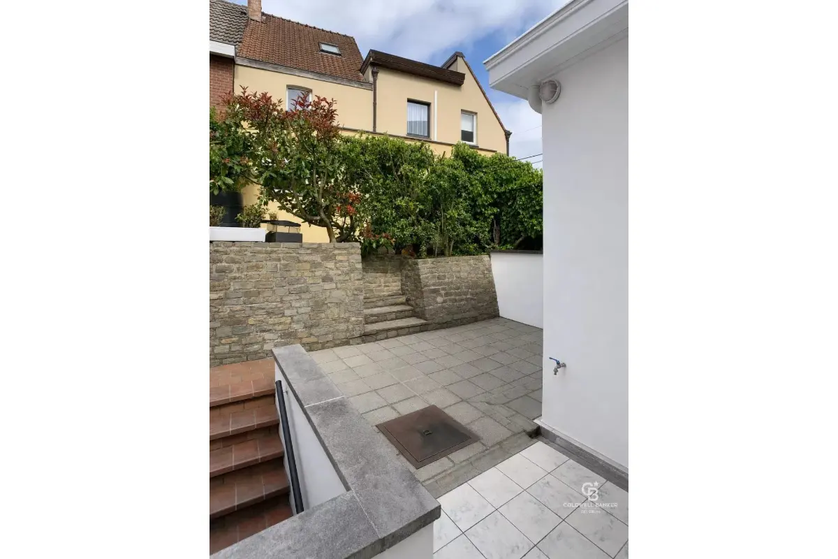 Maison à louer à Uccle 1180 2250.00€ 3 chambres 148.00m² - annonce 767414