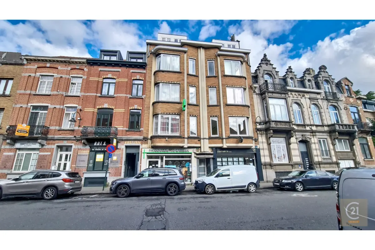 Appartement te  koop in Laken 1020 189000.00€ 2 slaapkamers 75.00m² - Zoekertje 767864