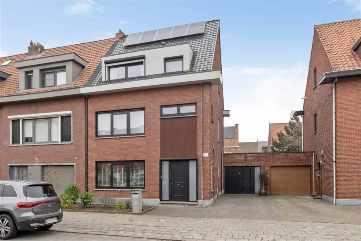 Maison à vendre à Ekeren 2180 474000.00€ 4 chambres 231.00m² - annonce 767516