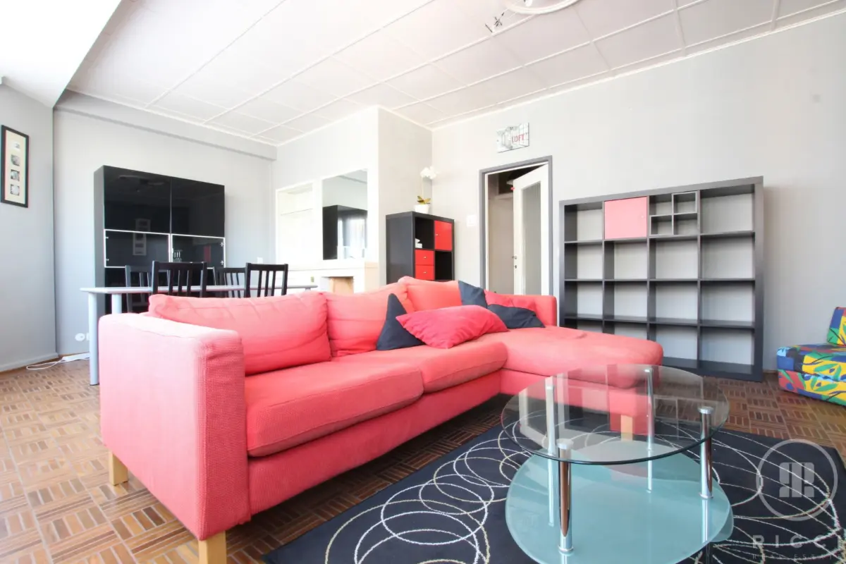 Appartement à vendre à Woluwe-Saint-Lambert 1200 298000.00€ 1 chambres 71.00m² - annonce 767627