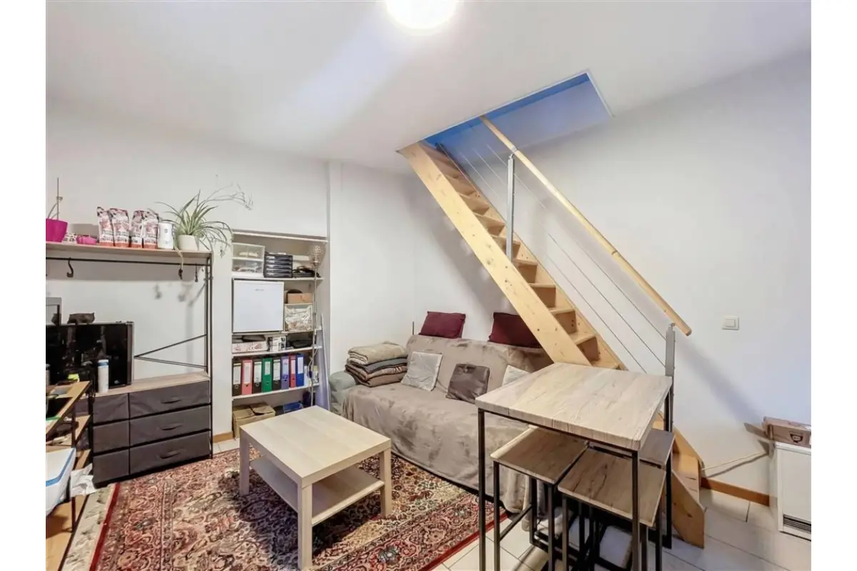 Triplex à vendre à Ciney 5590 120000.00€ 1 chambres 46.00m² - annonce 768236