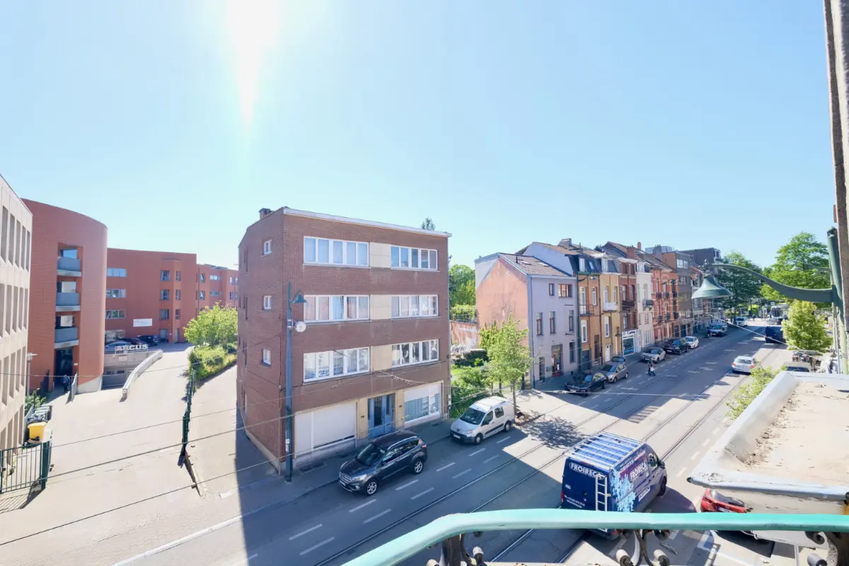 Appartement à  à Berchem-Sainte-Agathe 1082 199000.00€ 1 chambres 56.00m² - annonce 767608