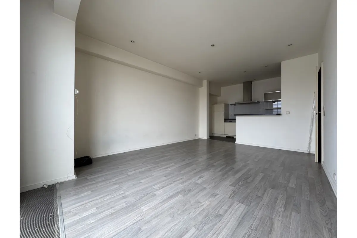 Appartement te  in Sint-Gillis 1060 199000.00€ 1 slaapkamers 55.00m² - Zoekertje 767803