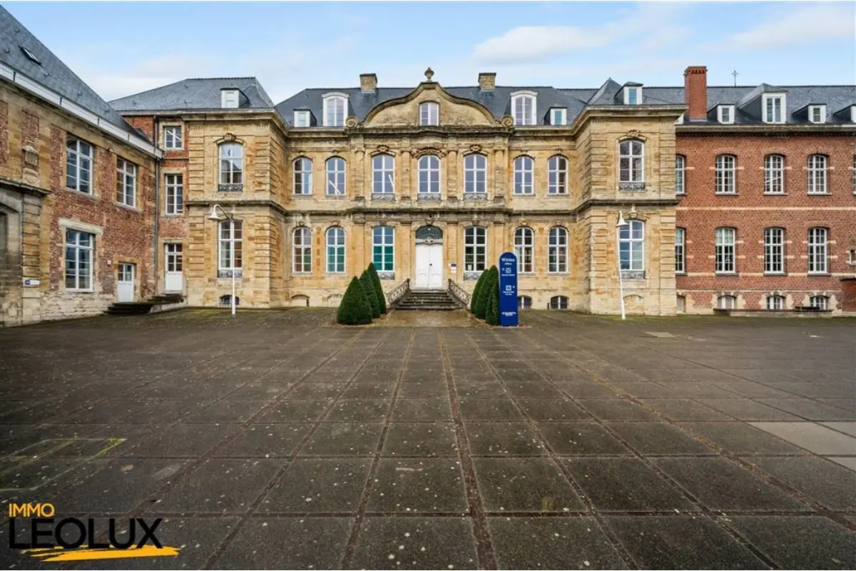 Commerce à louer à Grand-Bigard 1702 939.00€  chambres 83.43m² - annonce 768211