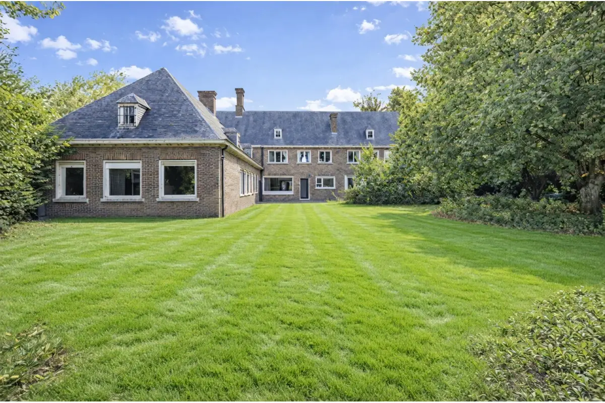 Maison à vendre à Roulers 8800 699000.00€ 8 chambres 669.00m² - annonce 767551