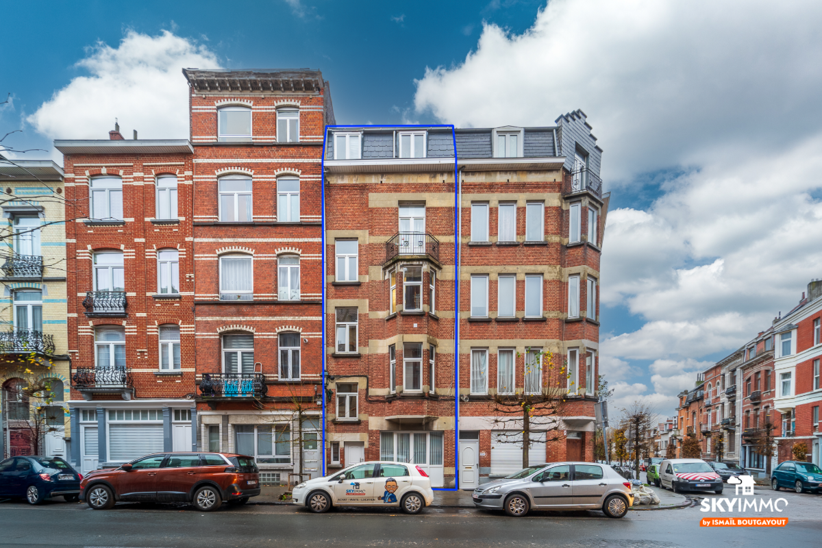 Appartementsgebouw te  koop in Anderlecht 1070 599000.00€ 5 slaapkamers 177.00m² - Zoekertje 768165
