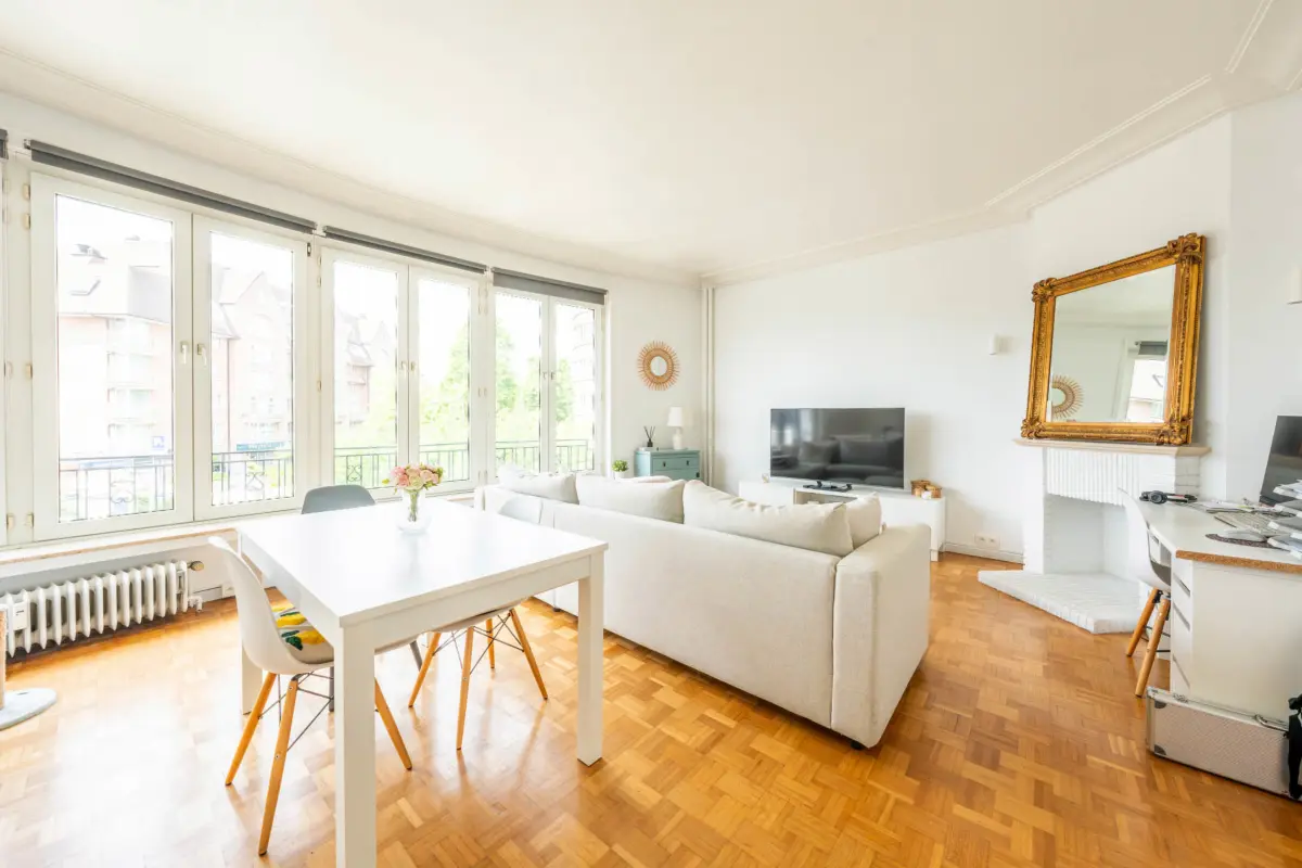 Appartement te  koop in Sint-Pieters-Woluwe 1150 390000.00€ 1 slaapkamers 85.00m² - Zoekertje 768049